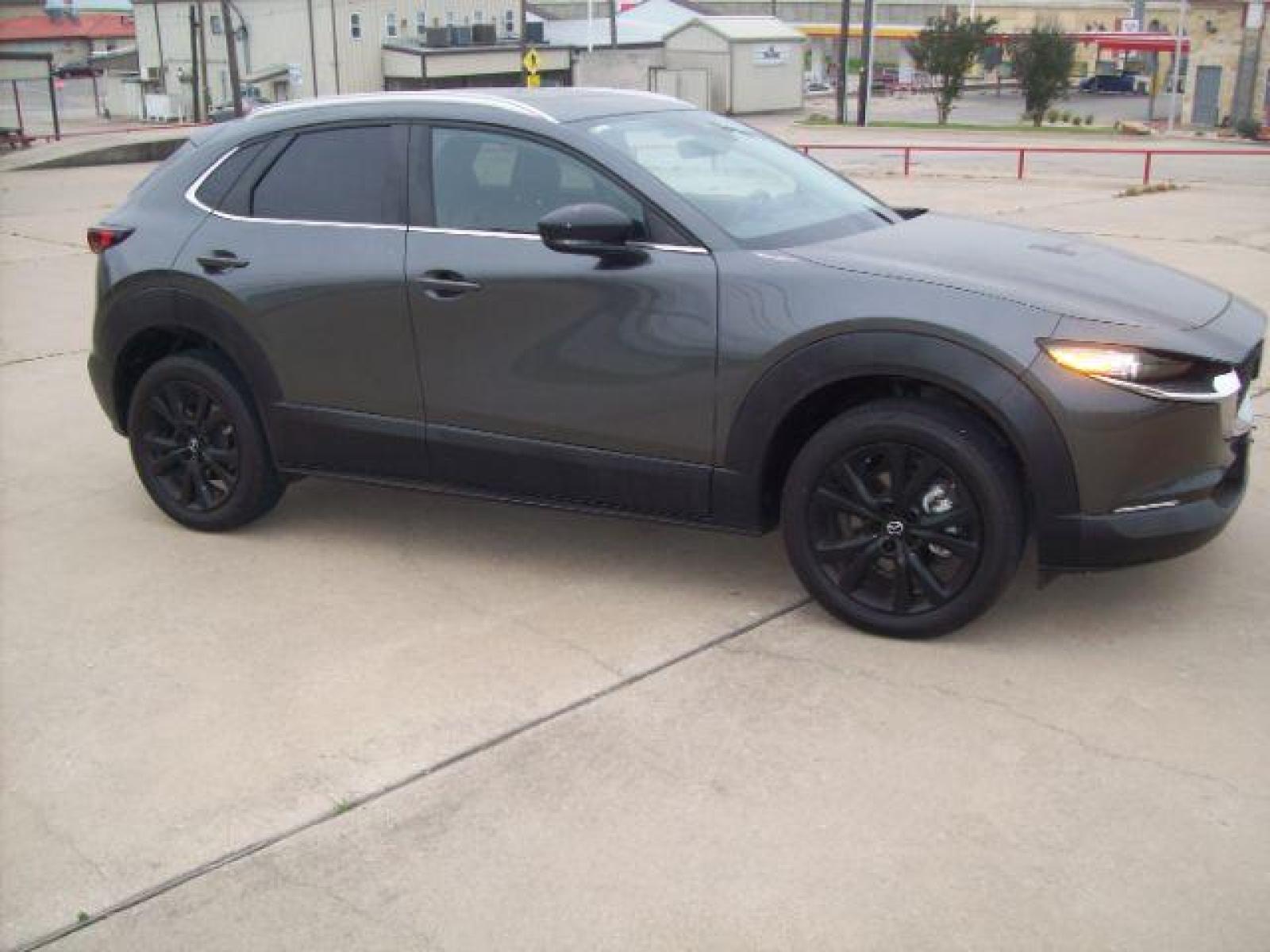 2022 Gray /Black Mazda CX-30 2.5 Turbo AWD (3MVDMBAY4NM) with an 2.5L L4 DOHC 16V TURBO engine, 6-Speed Automatic transmission, located at 605 West Oak Street, West, TX, 76691, (254) 826-5852, 31.803501, -97.098549 - Photo #1
